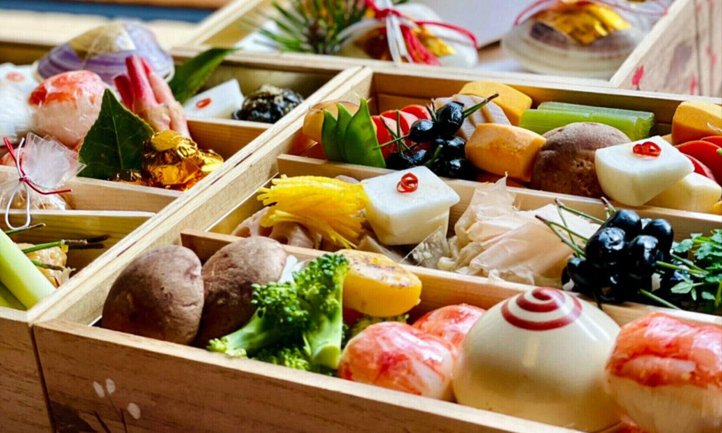【数量限定】おせち 特別三段重(5〜6人前)