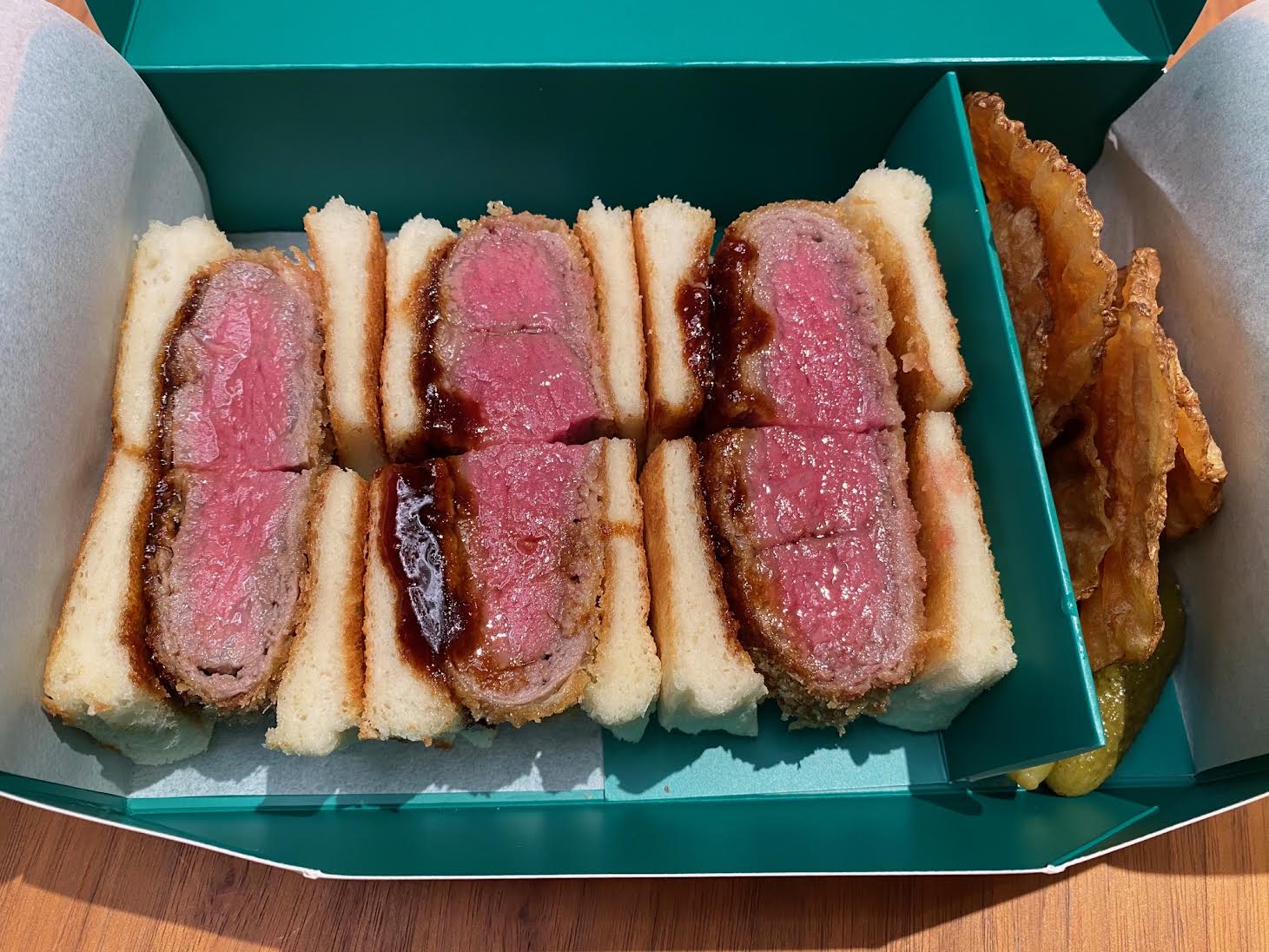 【店頭受取設定】ビフカツサンド | セントル ザ ベーカリー 銀座店