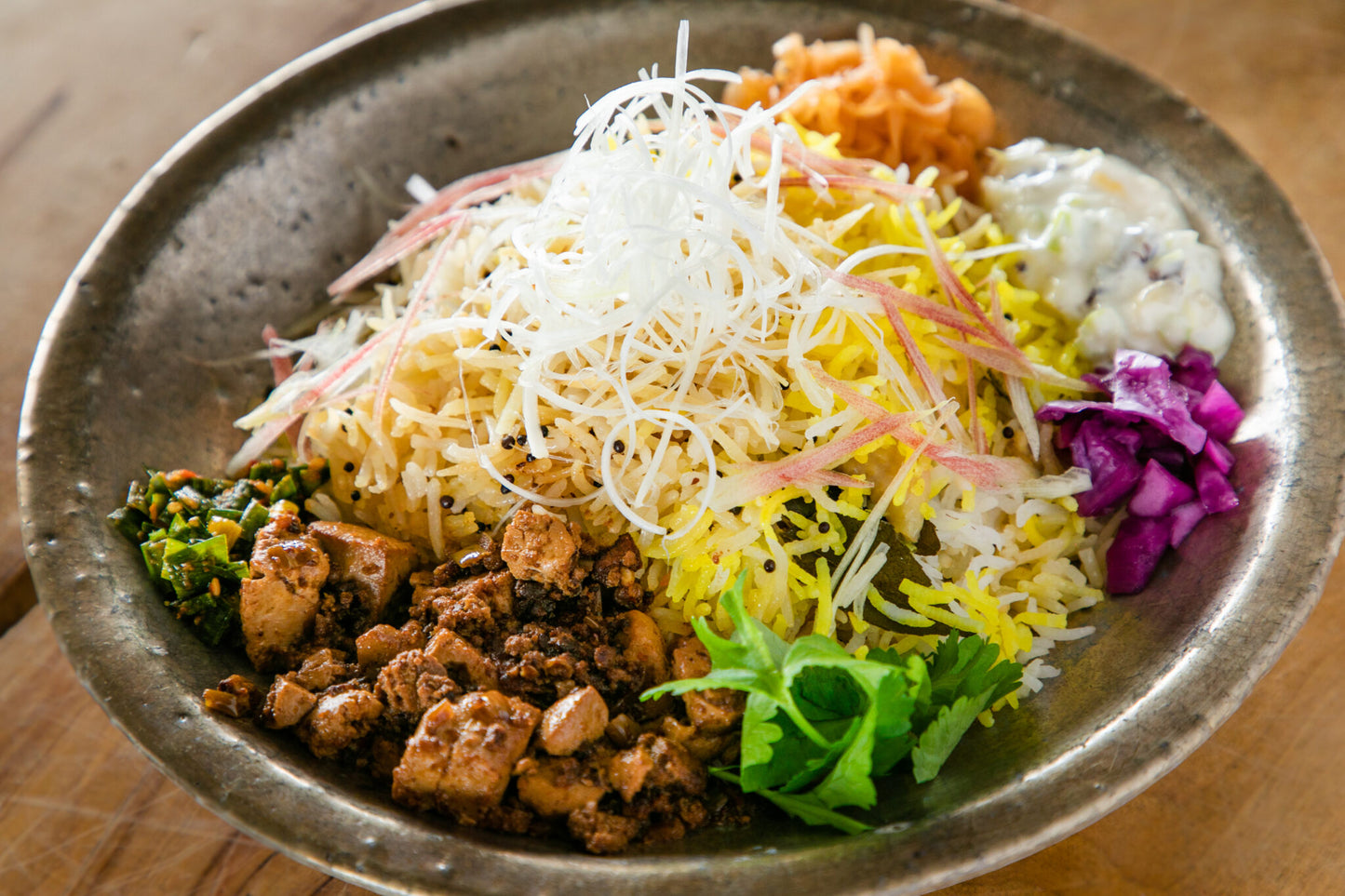 【定番人気のビリヤニ3種セット】鯛出汁チキン(麻婆豆腐付き)・骨付きチキン・骨付きマトン