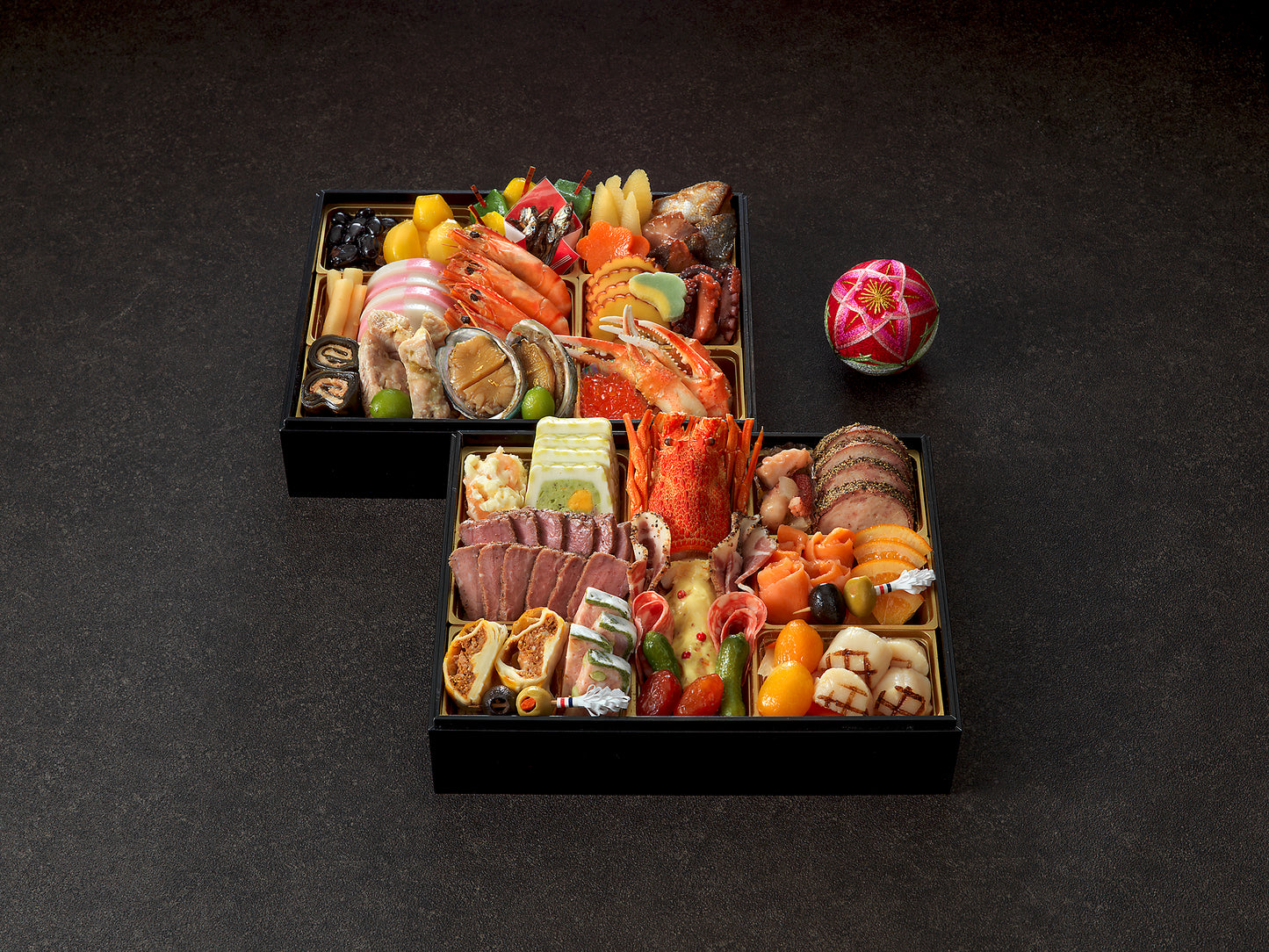 <11/30まで送料無料>おせち料理2026【4】和洋二段重 3~4名様用(冷蔵便)