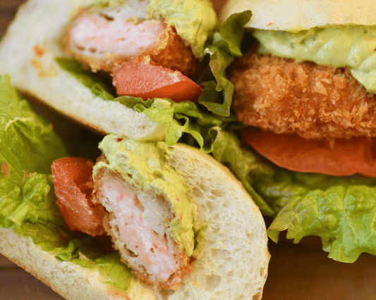 【店頭受取限定】エビカツワカモレサンド | Boulangerie et Cafe MainMano（ブーランジェリー&カフェ マンマーノ）