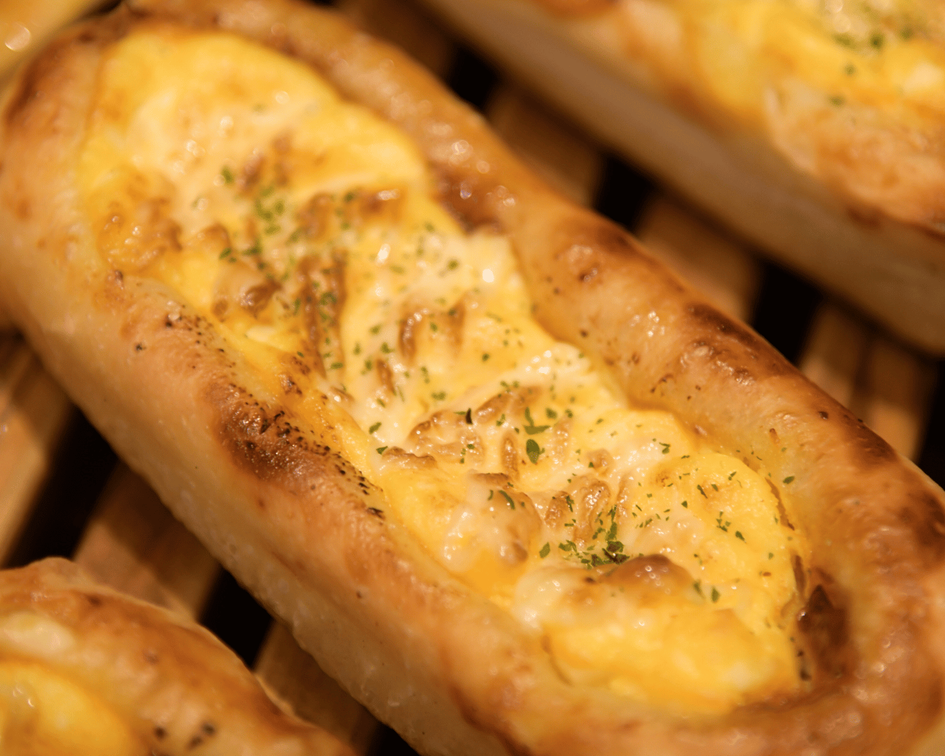 【店頭受取限定】T・E・C（照焼き・玉子・チーズ） | Boulangerie et Cafe MainMano（ブーランジェリー&カフェ マンマーノ）