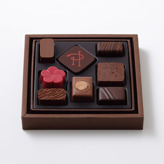 【配送指定日不可】～ご注文から14日以内に発送～アソリュティマン ド ショコラ8個入　ホワイトデー2026 | ピエール・エルメ・パリ（PIERRE HERMÉ PARIS）