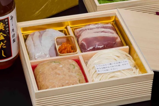 鴨鍋～料亭仕込みの鶏つみれ入り～４人前セット | 日本料理　卯之庵