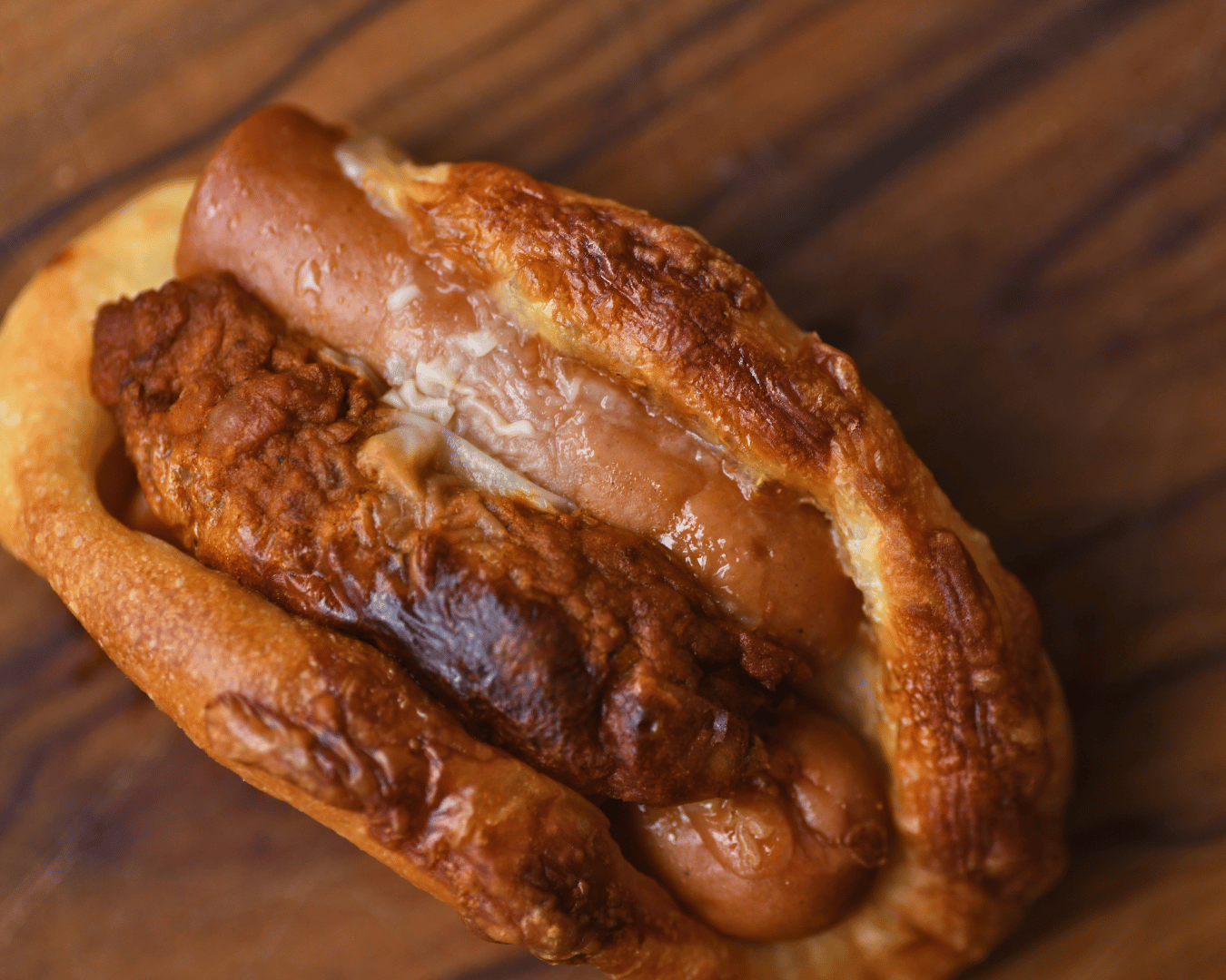 【店頭受取限定】チリドッグ | Boulangerie et Cafe MainMano（ブーランジェリー&カフェ マンマーノ）