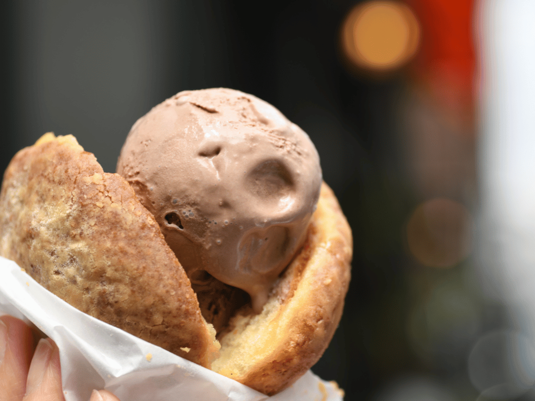 【店頭受取限定】7.8月新作｜アイスクリーム｜選べるアイスのブリオッシュドーナツ | Boulangerie et Cafe MainMano（ブーランジェリー&カフェ マンマーノ）