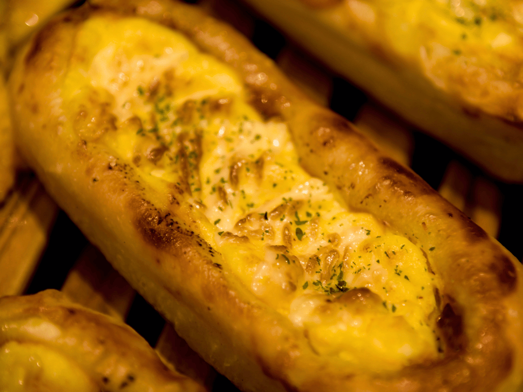 【店頭受取限定】惣菜パン｜T・E・C（照焼き・玉子・チーズ） | Boulangerie et Cafe MainMano（ブーランジェリー&カフェ マンマーノ）
