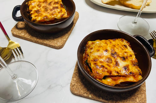 百名店・オルカドーロの「ズワイ蟹とほうれん草のトマトクリームのラザニア～Granchio～」