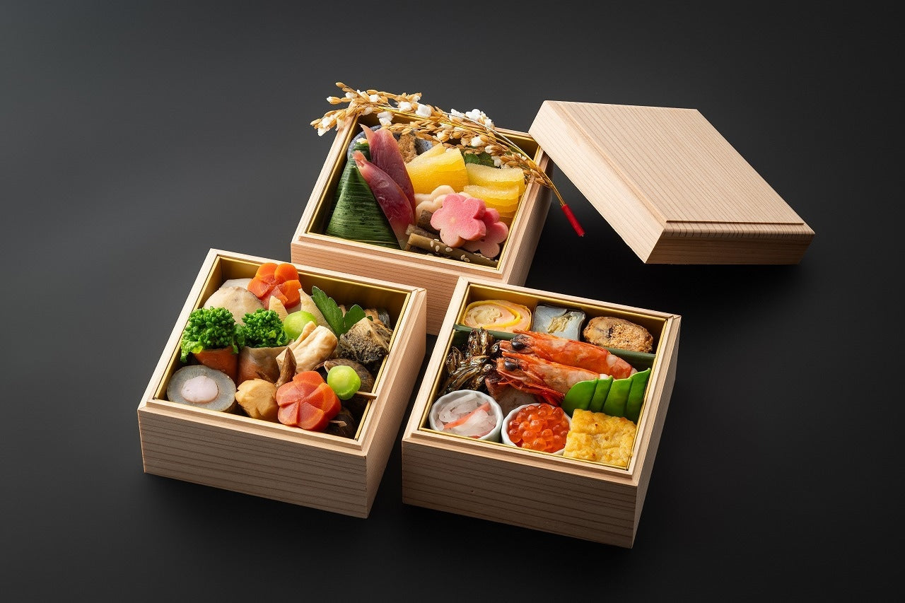 【12/31着日限定】2026年度　新春おせち料理　2人前ミニ　三段重※送料無料 | 京料理　辰巳屋