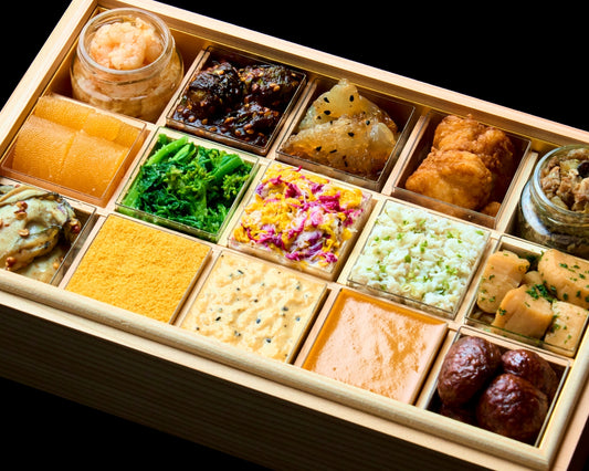 【虎白】新春おせち二段重(2人前) | いったつみとらどう