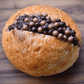 【店頭受取限定】菓子パン｜濃厚チョコクリームのヴィエノワ | Boulangerie et Cafe MainMano（ブーランジェリー&カフェ マンマーノ）