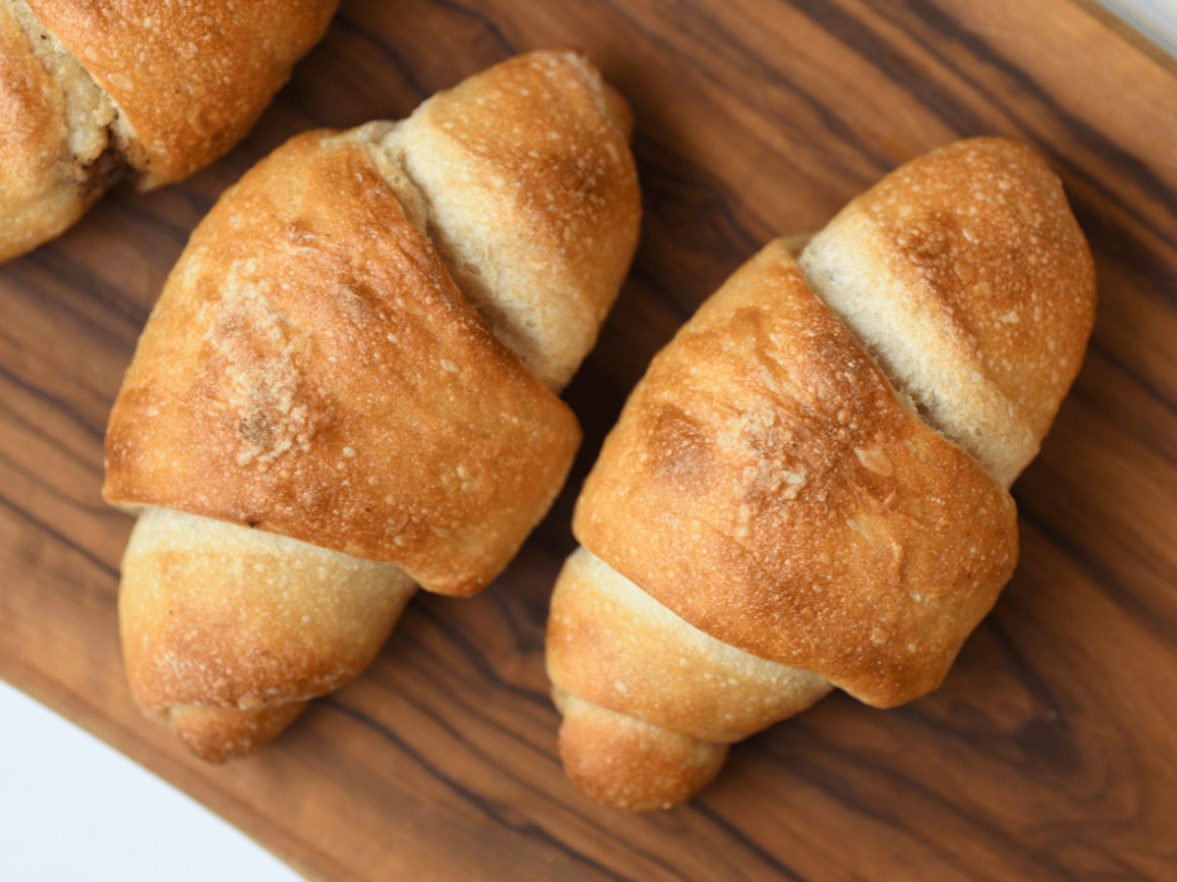 【店頭受取限定】7.8月新作｜ハードパン｜トリュフの塩バターパン | Boulangerie et Cafe MainMano（ブーランジェリー&カフェ マンマーノ）