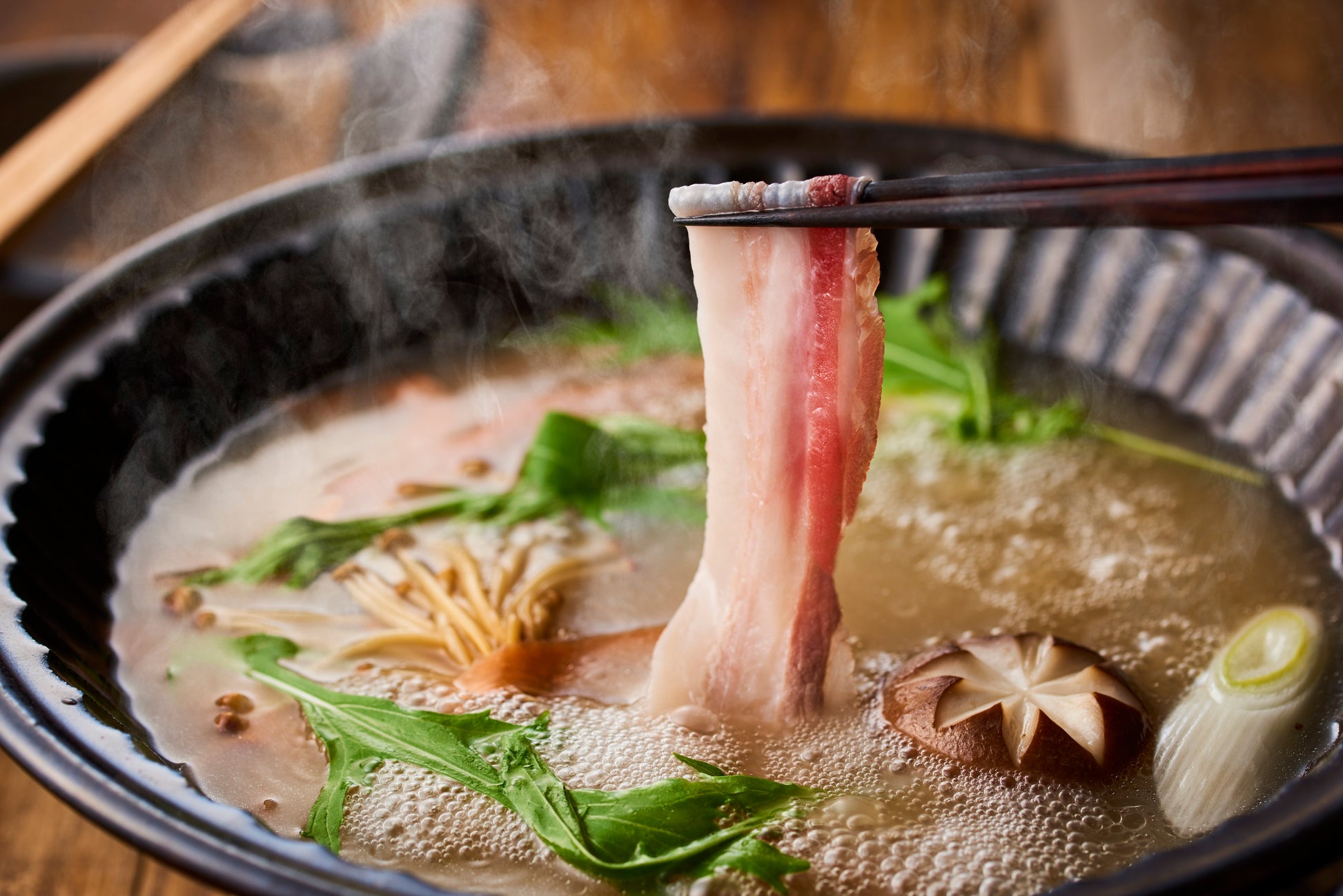 【送料無料/冷凍便】イベリコ豚コラーゲン鍋セット（2人～3人前） | IBERICO-YA（イベリコ屋）