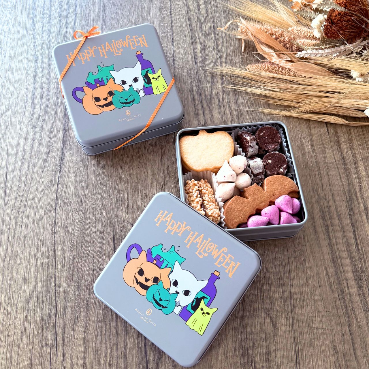 ハロウィン限定 新デザイン ハロウィンモチーフのクッキー缶 6種焼き菓子セット【アディクト オ シュクル】 | Addict au Sucre（アディクト オ シュクル）