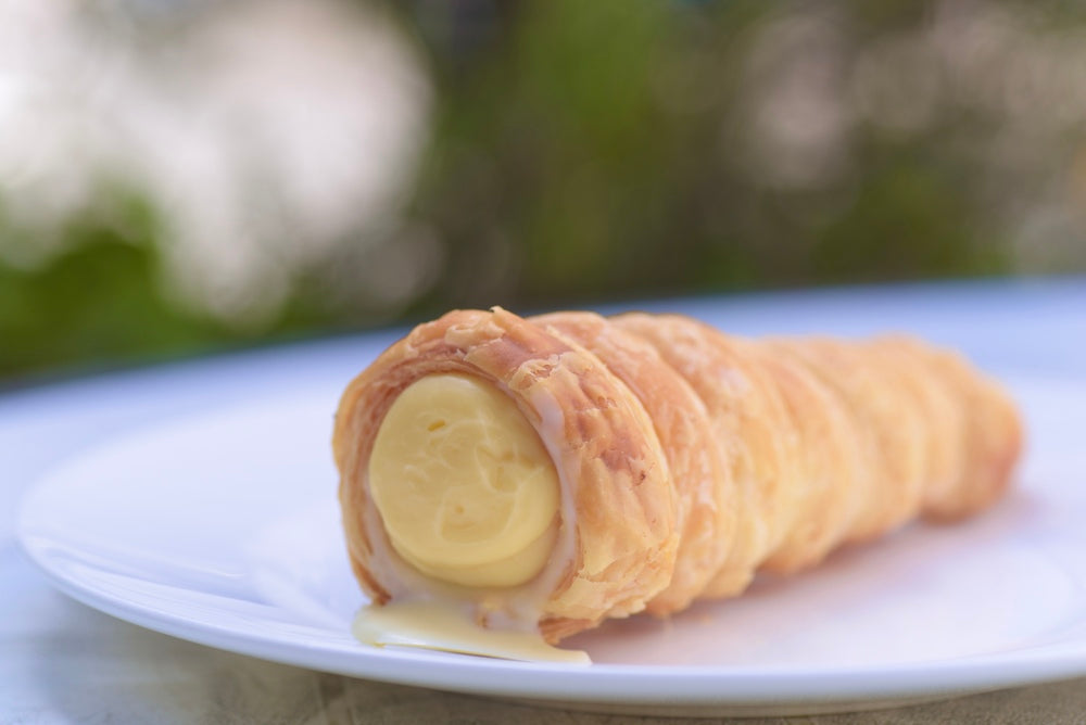 【店頭受取限定】菓子パン｜M,Mコルネ | Boulangerie et Cafe MainMano（ブーランジェリー&カフェ マンマーノ）
