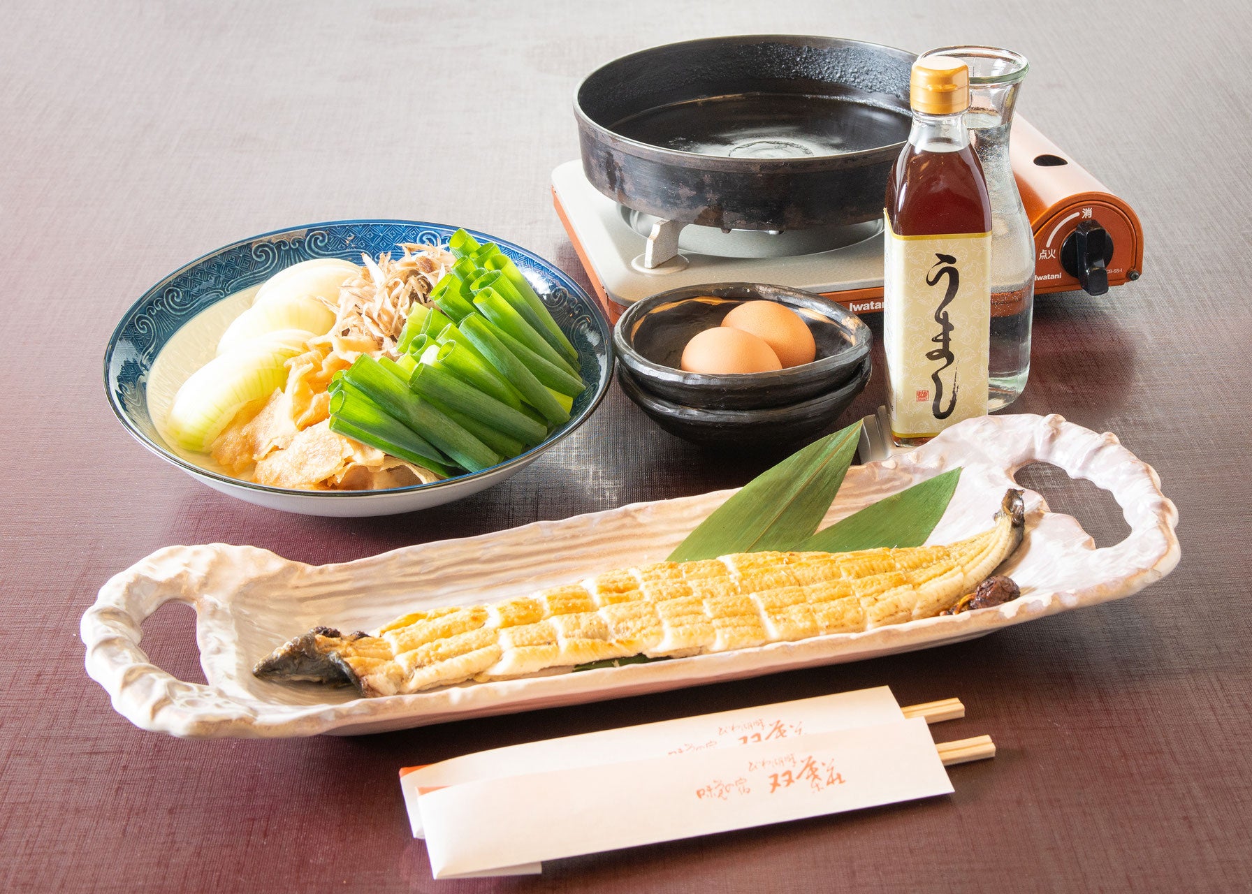 【冷蔵便】うなぎのすき焼き（じゅんじゅん）セット（2人前） | びわ湖畔味覚の宿双葉荘