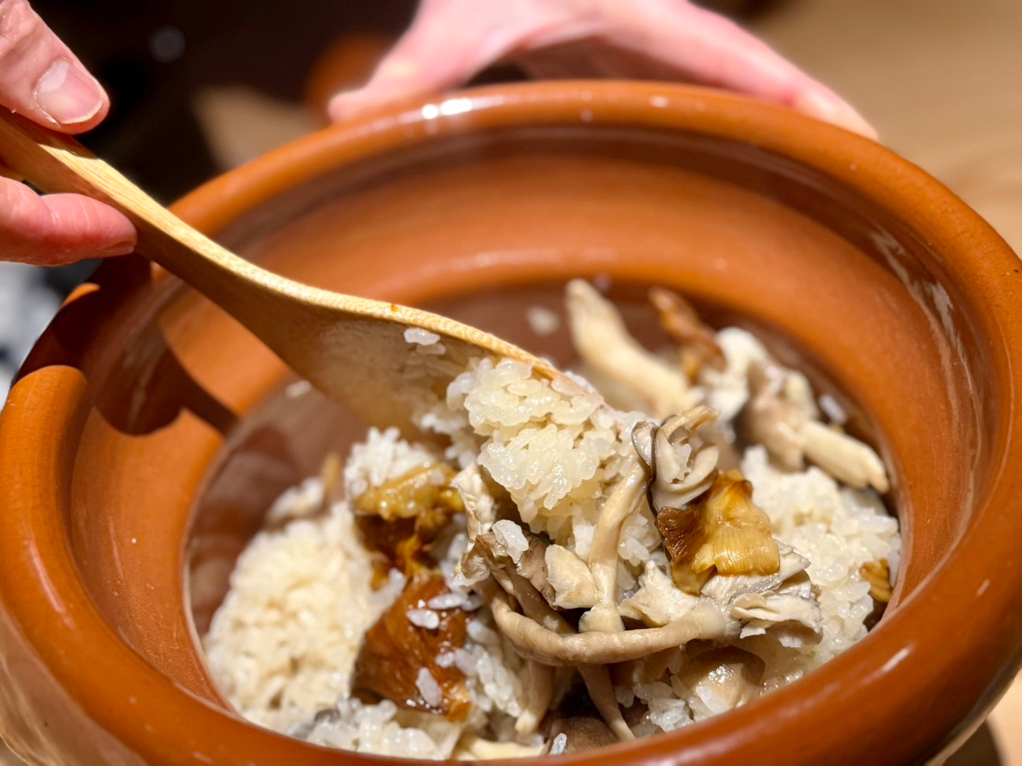 【季節のお鍋セット】信州プレミアム牛の葱鍋（ 2~3人前）＆天然きのこご飯の素・お米2合 | 日本料理 柚木元