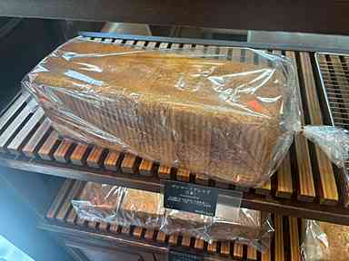 【店頭受取限定】食事パン｜マンマーノブレッド（写真は3斤分です） | Boulangerie et Cafe MainMano（ブーランジェリー&カフェ マンマーノ）